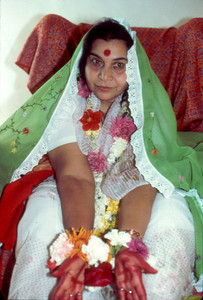 Al Muzzamil (The Shrouded Messenger) Shri Mataji Nirmala Devi